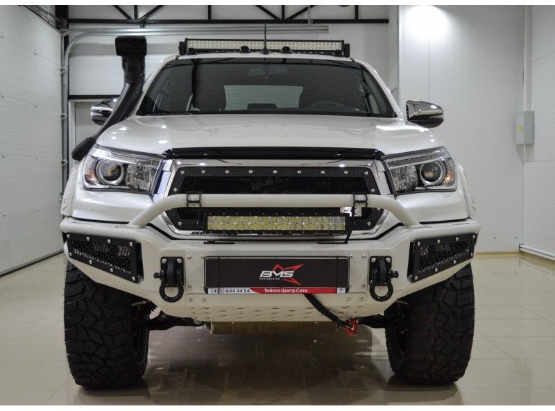 тойота хайлюкс виго силовой бампер. силовой бампер toyota hilux 2014. бампера хайлюкс. силовой обвес тойота хайлюкс. Toyota hilux передний бампер силовой.